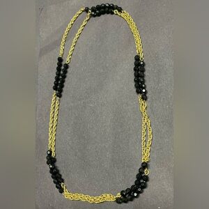Elegant Black and Gold tone Necklace